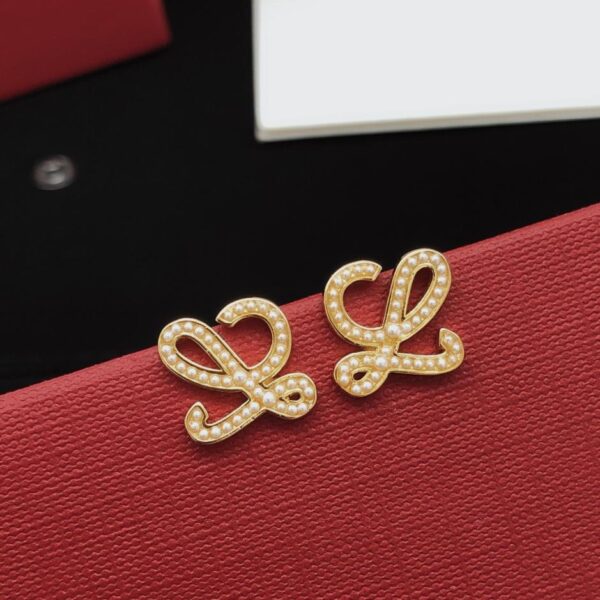 réplica,joyas,joyería,1:1,replica,fake,lujo,barato Pendientes Loewe de cuentas de arroz, último modelo, de latón ZP (U42Q7)