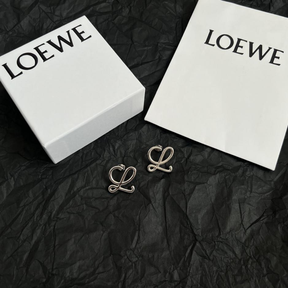 réplica,joyas,joyería,1:1,replica,fake,lujo,barato réplica,joyas,joyería,1:1,replica,fake,lujo,barato Pendientes de aro con cierre de diamantes grabados de Loewe (8EP0X)