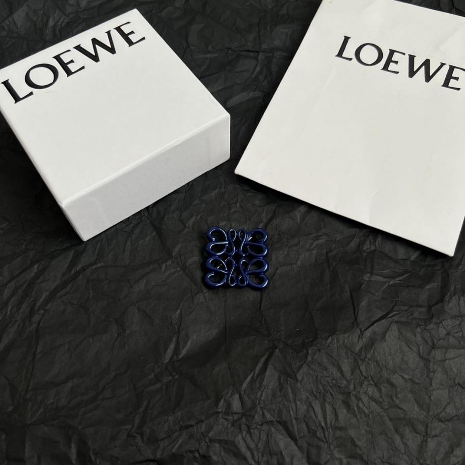 réplica,joyas,joyería,1:1,replica,fake,lujo,barato réplica,joyas,joyería,1:1,replica,fake,lujo,barato Broche Loewe en latón ZP (RM1Y8)