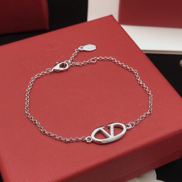 réplica,joyas,joyería,1:1,replica,fake,lujo,barato La última pulsera de plata de Valentino está fabricada en latón ZP (6S5XU).
