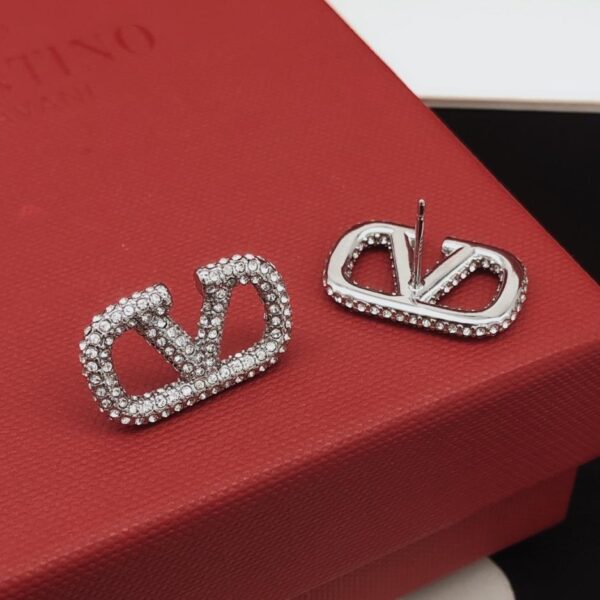 réplica,joyas,joyería,1:1,replica,fake,lujo,barato La última pulsera de plata de Valentino está fabricada en latón ZP (6S5XU).