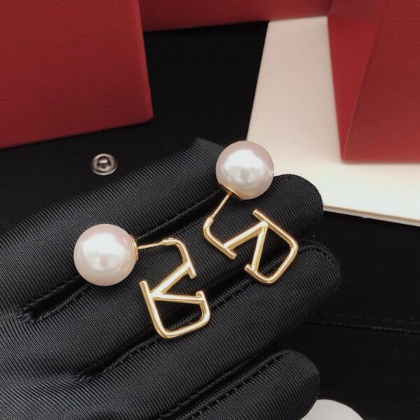 réplica,joyas,joyería,1:1,replica,fake,lujo,barato Pendientes Valentino con diamantes triangulares y cuadrados (ME1PK)