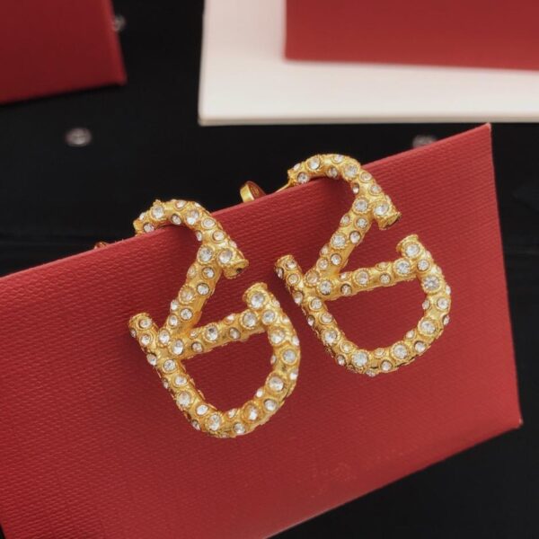 réplica,joyas,joyería,1:1,replica,fake,lujo,barato Pendientes Valentino de diamantes de último modelo, de latón ZP, de tamaño mediano (YK4HN)