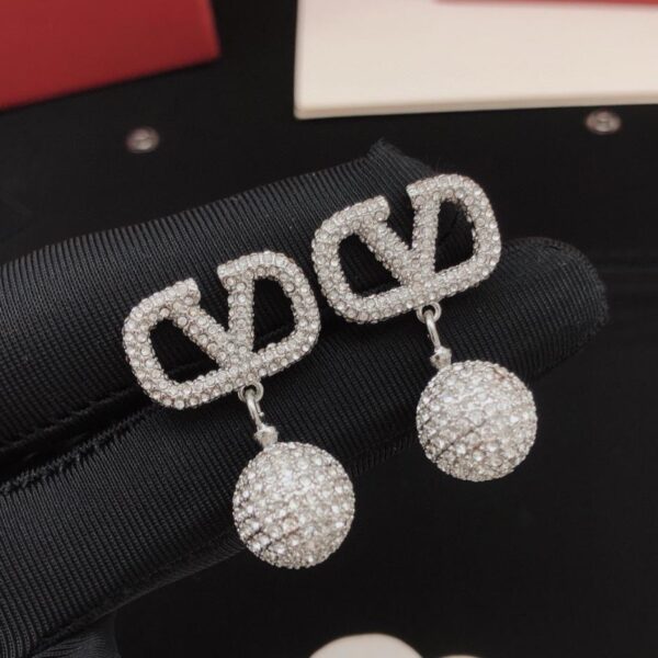 réplica,joyas,joyería,1:1,replica,fake,lujo,barato Los últimos pendientes de diamantes en forma de V de Valentino, material consistente de latón ZP (8WT7H)