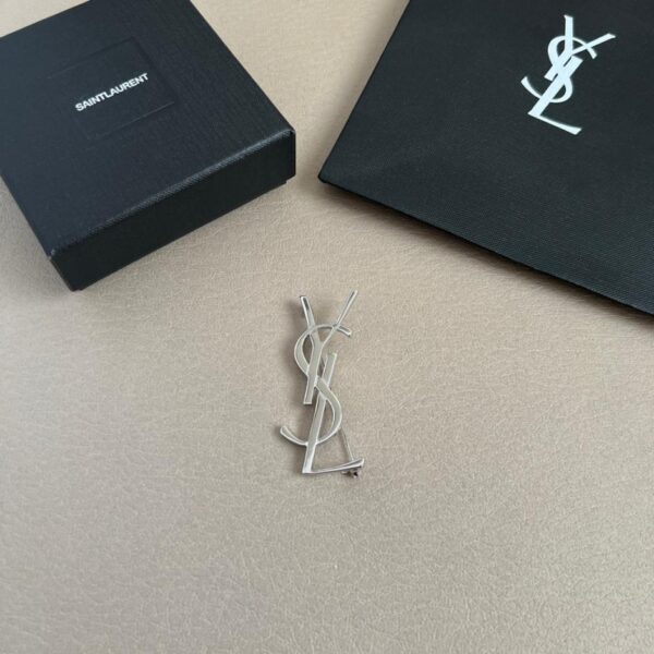 réplica,joyas,joyería,1:1,replica,fake,lujo,barato Broche con letra de YSL (9UYTE)