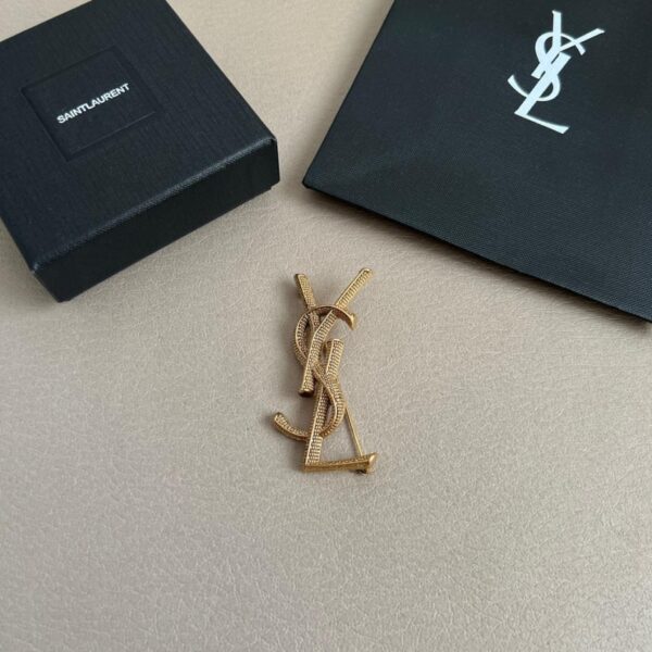 réplica,joyas,joyería,1:1,replica,fake,lujo,barato Broche con letra de YSL (K3O01)