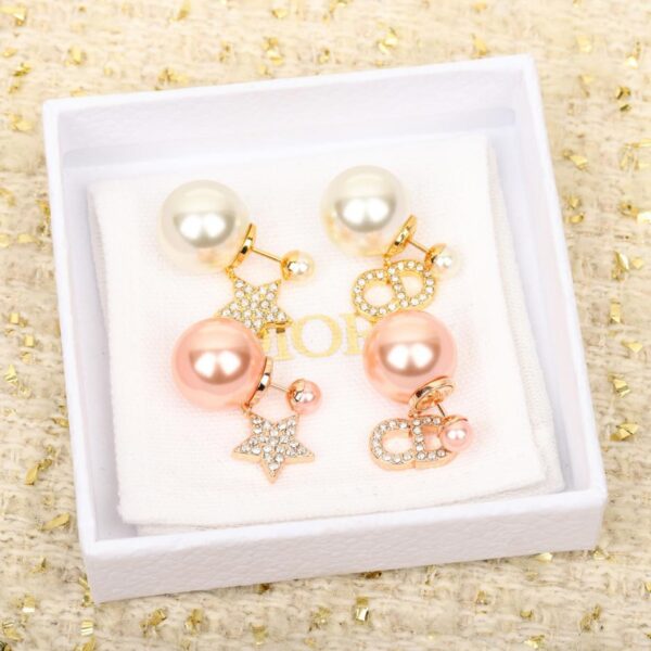 réplica,joyas,joyería,1:1,replica,fake,lujo,barato Pendientes con letras de perla de JADior (4BK9E)