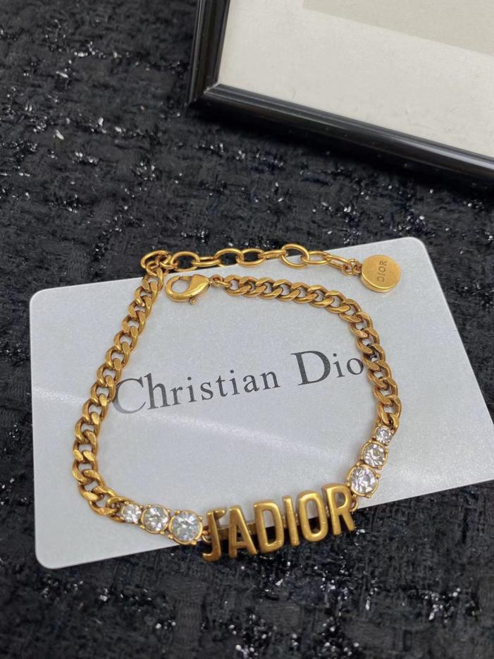 réplica,joyas,joyería,1:1,replica,fake,lujo,barato réplica,joyas,joyería,1:1,replica,fake,lujo,barato Pulsera Dior con contador sincronizado (46N24)