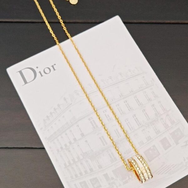 réplica,joyas,joyería,1:1,replica,fake,lujo,barato El último collar de aro blanco de Dior, en consonancia con el material de latón ZP (B0CIL)