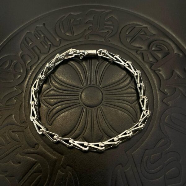 réplica,joyas,joyería,1:1,replica,fake,lujo,barato Nueva pulsera clásica con cruz vintage desgastada de Chrome Hearts de alta calidad (HHPNE)