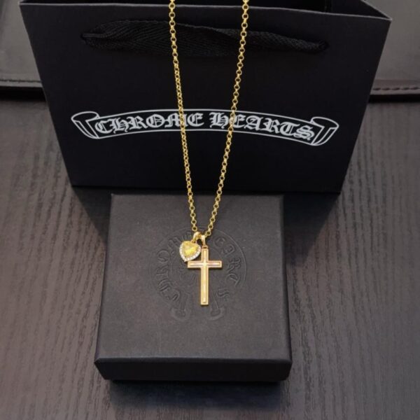réplica,joyas,joyería,1:1,replica,fake,lujo,barato Nuevo collar de espada con diamante cuadrado negro de Chrome Hearts de alta calidad (HAZER)