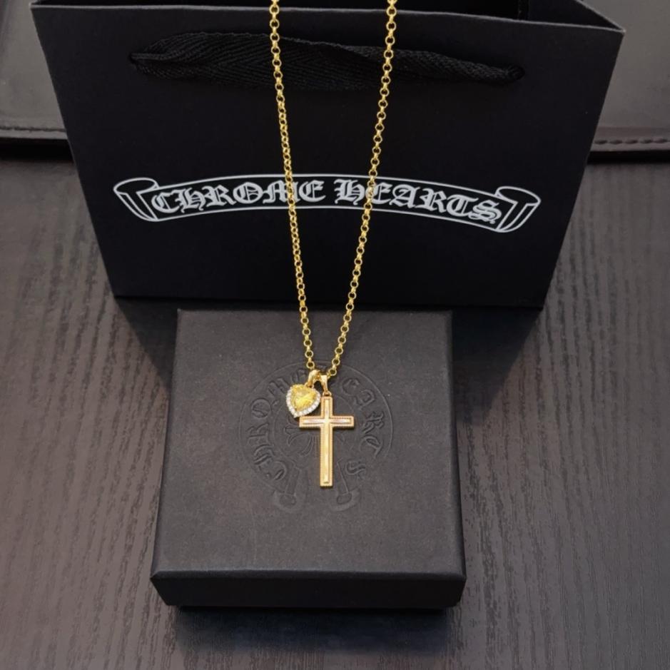 réplica,joyas,joyería,1:1,replica,fake,lujo,barato réplica,joyas,joyería,1:1,replica,fake,lujo,barato Nuevo collar con cruz de diamantes amarillos Chrome Hearts de alta calidad (HZ962)