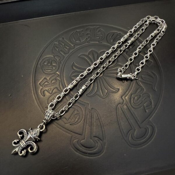 réplica,joyas,joyería,1:1,replica,fake,lujo,barato Nuevo collar clásico de cruz vintage Chrome Hearts de alta calidad con colgante de flor Scout (XGE4K)