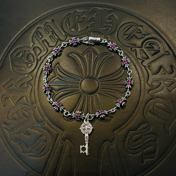 réplica,joyas,joyería,1:1,replica,fake,lujo,barato Pulsera con colgante de llave y cruz clásica vintage de Chrome Hearts (XRPBU) de alta calidad.