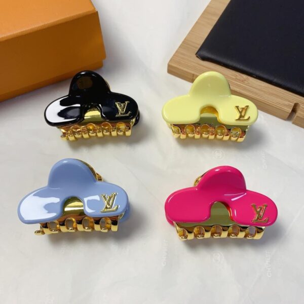 réplica,joyas,joyería,1:1,replica,fake,lujo,barato Collar LV INSTINCT (4YAYP)