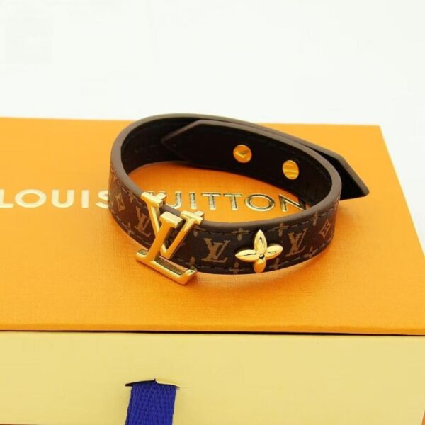 réplica,joyas,joyería,1:1,replica,fake,lujo,barato Pinza para el cabello Louis Vuitton de metal con diseño de nube (CC9Q1)