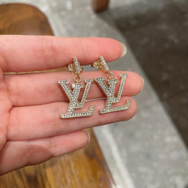 réplica,joyas,joyería,1:1,replica,fake,lujo,barato Nuevos pendientes de botón Louis Vuitton, pendientes clásicos de flores antiguas (L0V9Z)