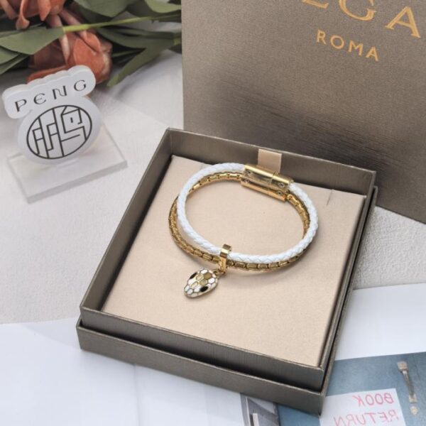 réplica,joyas,joyería,1:1,replica,fake,lujo,barato Pulsera Bvlgari de doble vuelta con diseño de serpiente blanca (cabeza blanca) de piel de becerro mejorada (13SGG)