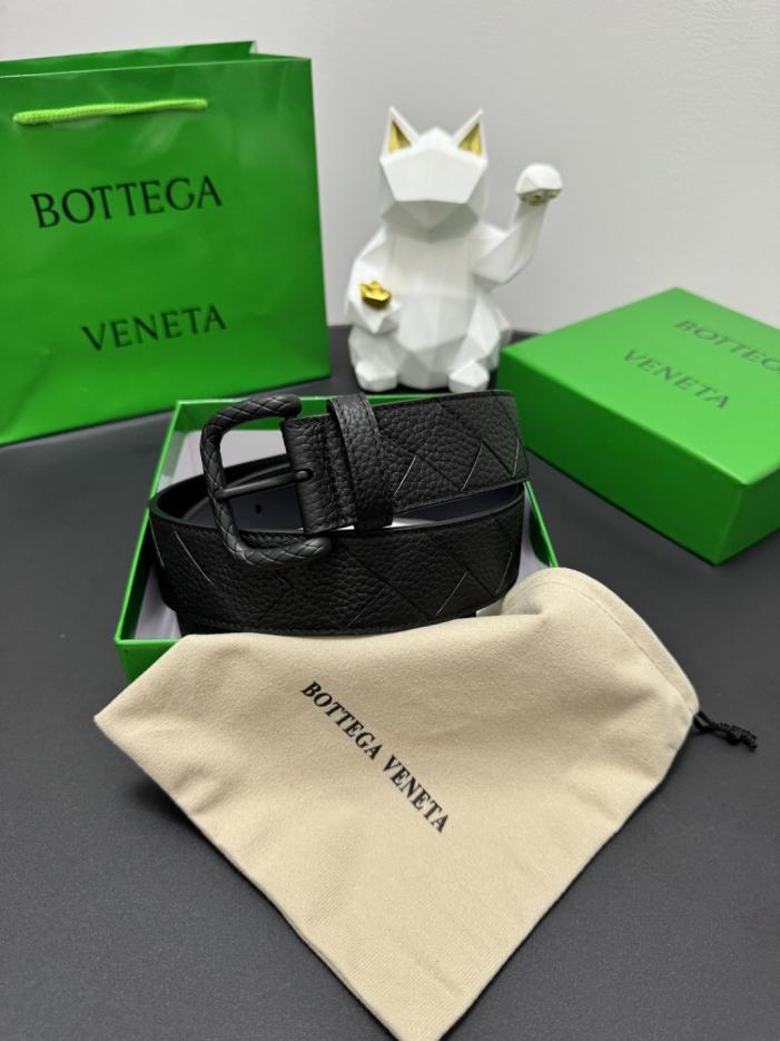 réplica,joyas,joyería,1:1,replica,fake,lujo,barato réplica,joyas,joyería,1:1,replica,fake,lujo,barato BOTTEGA VENETA 4,0 cm Piel de vaca granulada de lichi tejida a mano (L6P5G)