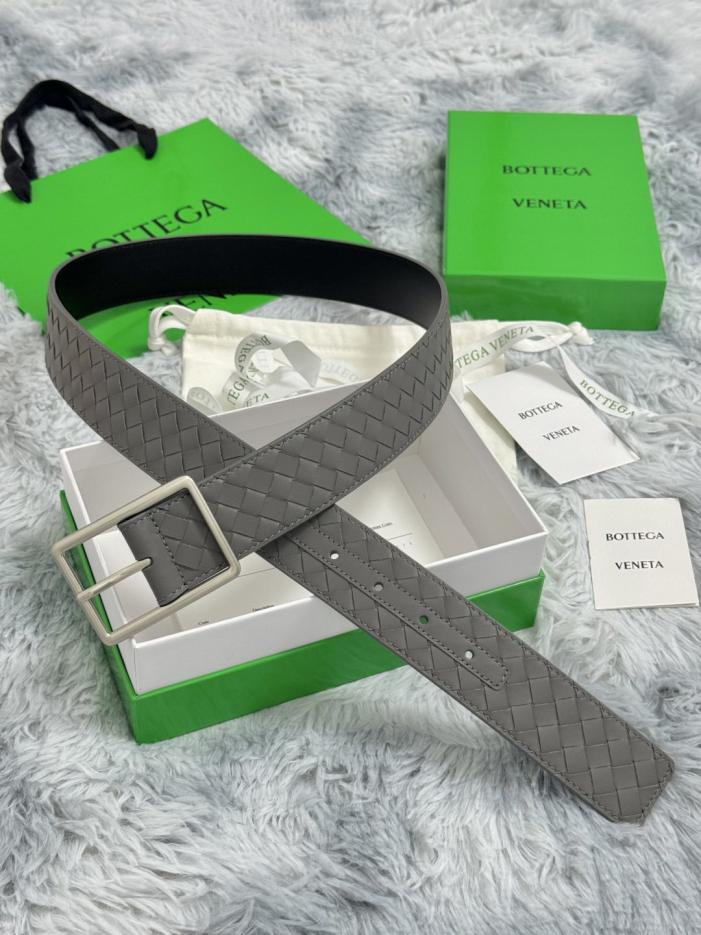 réplica,joyas,joyería,1:1,replica,fake,lujo,barato réplica,joyas,joyería,1:1,replica,fake,lujo,barato BOTTEGA VENETA 3,8 cm Piel de vacuno tejida a mano (MULV2)