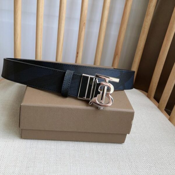 réplica,joyas,joyería,1:1,replica,fake,lujo,barato Contador de sincronización Burberry ancho 3,5 cm (H3H4D)