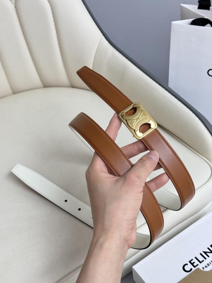 réplica,joyas,joyería,1:1,replica,fake,lujo,barato réplica,joyas,joyería,1:1,replica,fake,lujo,barato Reloj Celine original para mujer, nuevo modelo, ancho 2,5 cm, hebilla de latón Arco del Triunfo, capa superior de piel de becerro (JQ97G)