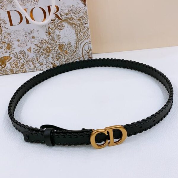 réplica,joyas,joyería,1:1,replica,fake,lujo,barato Cinturón Dior Saddle de piel lisa negra de 20 mm con diseño de estrella Montaigne CD (0CAC4)