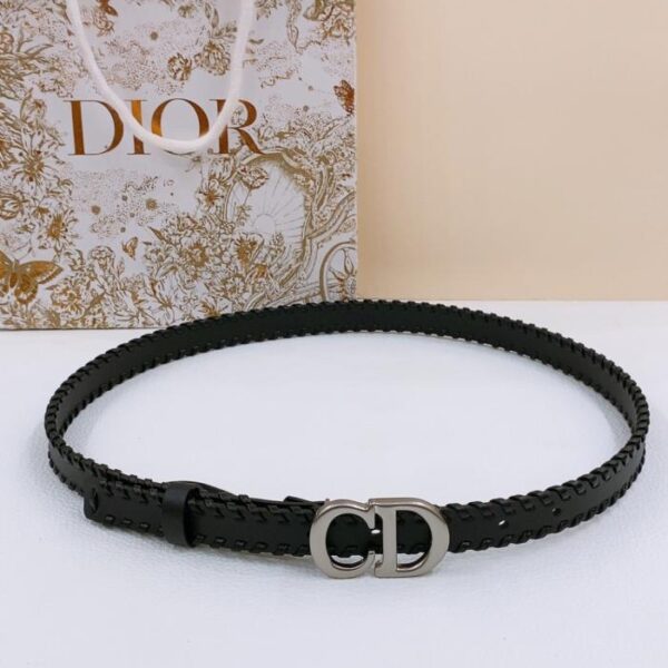 réplica,joyas,joyería,1:1,replica,fake,lujo,barato Cinturón Dior Saddle de piel lisa negra de 20 mm con correa de CD Montaigne Star (DHGLY)