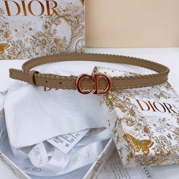 réplica,joyas,joyería,1:1,replica,fake,lujo,barato Cinturón Dior Saddle Belt de piel lisa negra de 20 mm con diseño de estrella Montaigne CD (K1OJ6)
