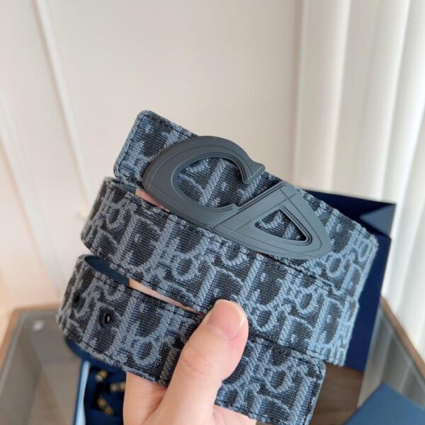 réplica,joyas,joyería,1:1,replica,fake,lujo,barato DIOR Piel original francesa Oblique tela azul claro piel de vacuno negra 3,5 cm (789W2)