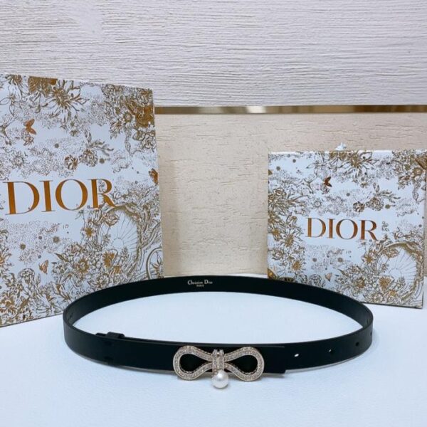 réplica,joyas,joyería,1:1,replica,fake,lujo,barato Cinturón Dior Le Nœud de Dior con hebilla de mariposa y diamantes de 18 mm (BMP2D)