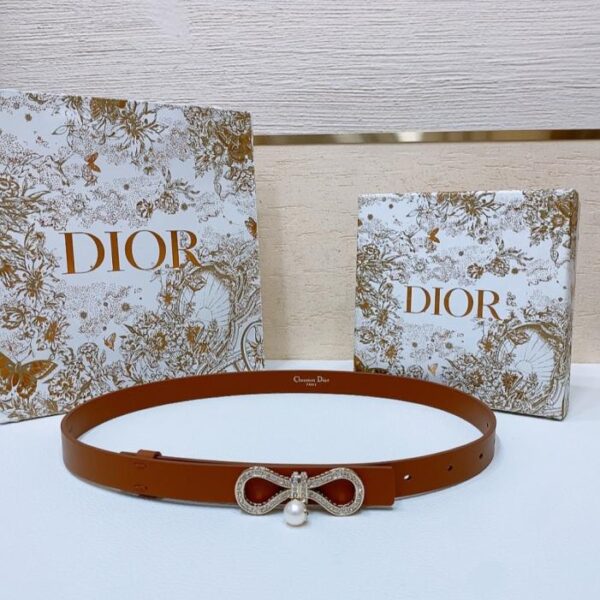 réplica,joyas,joyería,1:1,replica,fake,lujo,barato Cinturón Dior Le Nœud de Dior con hebilla de mariposa y diamantes de 18 mm (LPR3M)