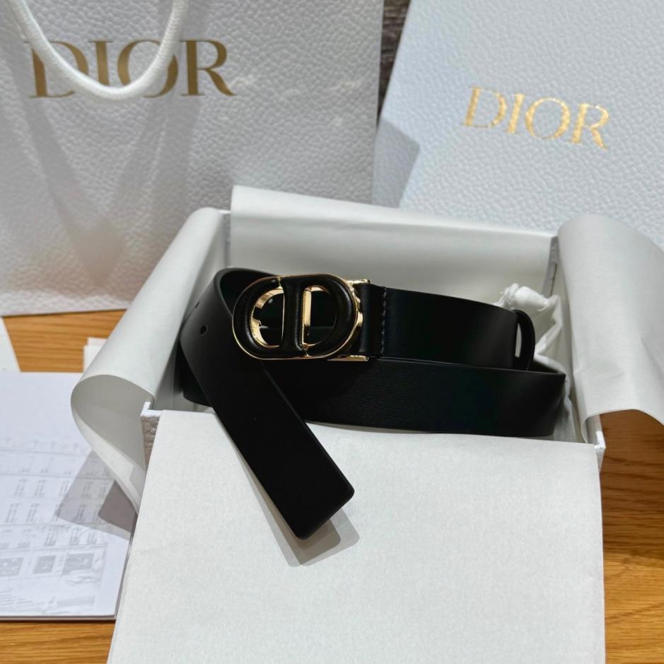 réplica,joyas,joyería,1:1,replica,fake,lujo,barato réplica,joyas,joyería,1:1,replica,fake,lujo,barato Nuevo cinturón de mujer Dior (A6ENV)