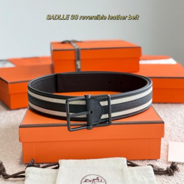 réplica,joyas,joyería,1:1,replica,fake,lujo,barato Cinturón reversible de piel SADLLE 38. Cinturón de doble cara de piel de becerro Epsom y lona H (82YK4).