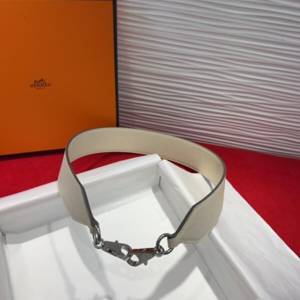 réplica,joyas,joyería,1:1,replica,fake,lujo,barato Detalles de la correa de hombro de bolsillo Kelly de Hermès Correa de hombro de piel Swift y EpsomTC (ELQPP)