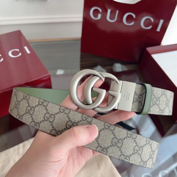 réplica,joyas,joyería,1:1,replica,fake,lujo,barato Gucci 627055 KAAAD Supreme Monograma de PVC en color albaricoque con estampado de piel de cerdo verde, ancho 3,7 cm (5K62E)
