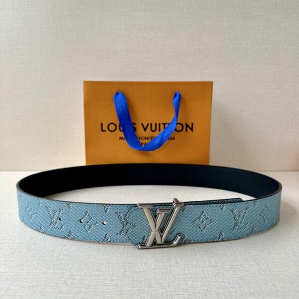 réplica,joyas,joyería,1:1,replica,fake,lujo,barato Cinturón reversible LV Dimension Monogram Heritage de 4.0 de ancho (7M9A7)