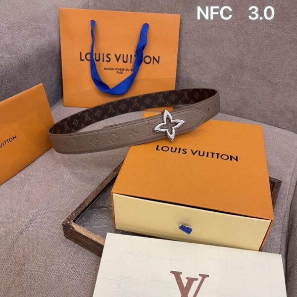 réplica,joyas,joyería,1:1,replica,fake,lujo,barato Cinturón Louis Vuitton de doble cara de 3,0 cm (S16MQ)