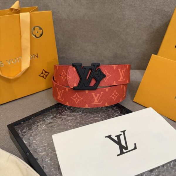 réplica,joyas,joyería,1:1,replica,fake,lujo,barato Cinturón reversible LV Dimension (TVGES)