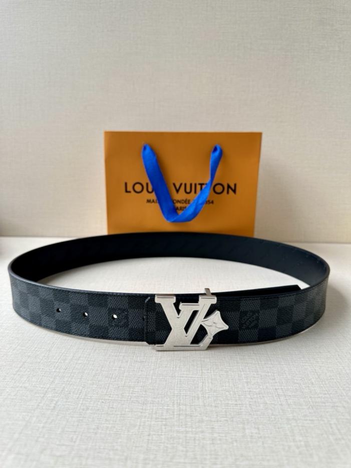 réplica,joyas,joyería,1:1,replica,fake,lujo,barato réplica,joyas,joyería,1:1,replica,fake,lujo,barato Cinturón de doble cara con flores LV (YGU0B)