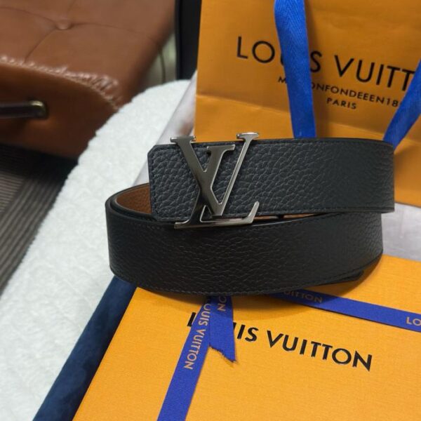 réplica,joyas,joyería,1:1,replica,fake,lujo,barato Bolso Louis Vuitton reversible Lychee Togo de 4,0 cm de ancho con hebilla LV de lujo (07VU4)