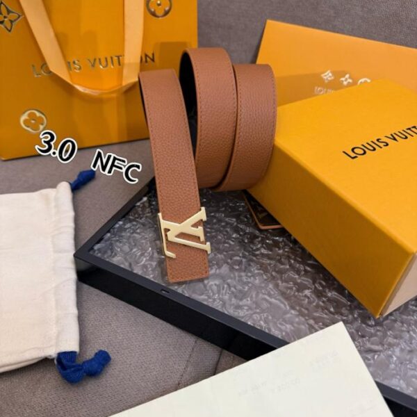 réplica,joyas,joyería,1:1,replica,fake,lujo,barato Cinturón reversible LV Iniciales 3.0cm (GFY75)