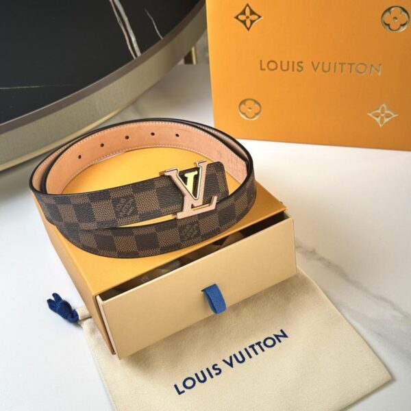 réplica,joyas,joyería,1:1,replica,fake,lujo,barato Cinturón original de mujer LOUIS VUITTON, nuevo modelo, ancho 30 mm (K1LVG)