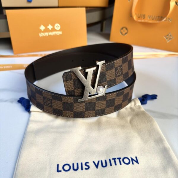réplica,joyas,joyería,1:1,replica,fake,lujo,barato Mostrador LOUIS VUITTON última versión mejorada ancho 40 mm (2QNX4)