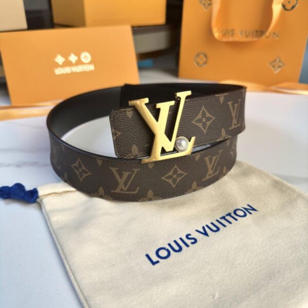 réplica,joyas,joyería,1:1,replica,fake,lujo,barato Mostrador LOUIS VUITTON última versión mejorada ancho 40 mm (E47SO)
