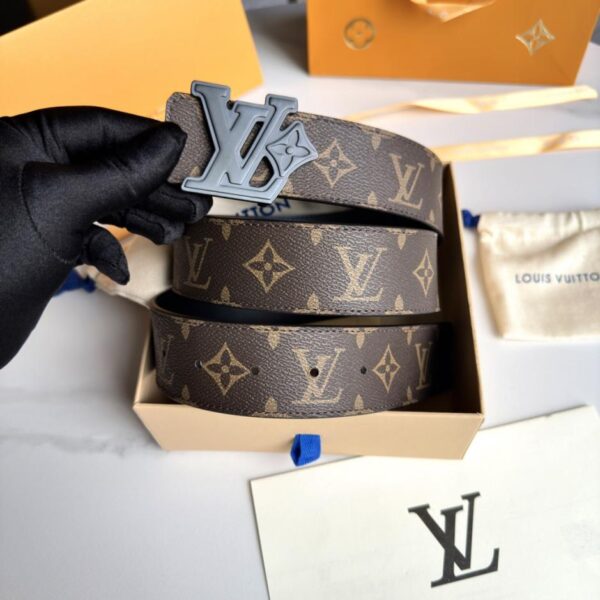 réplica,joyas,joyería,1:1,replica,fake,lujo,barato Mostrador LOUIS VUITTON última versión mejorada ancho 40 mm (0BPID)