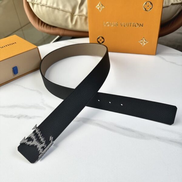 réplica,joyas,joyería,1:1,replica,fake,lujo,barato Cinturón original de LOUIS VUITTON para hombre, nuevo modelo, ancho de 40 mm (JB8XI)