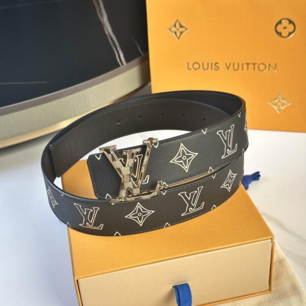 réplica,joyas,joyería,1:1,replica,fake,lujo,barato Cinturón original LOUIS VUITTON para hombre, ancho 40 mm (KDXSU)