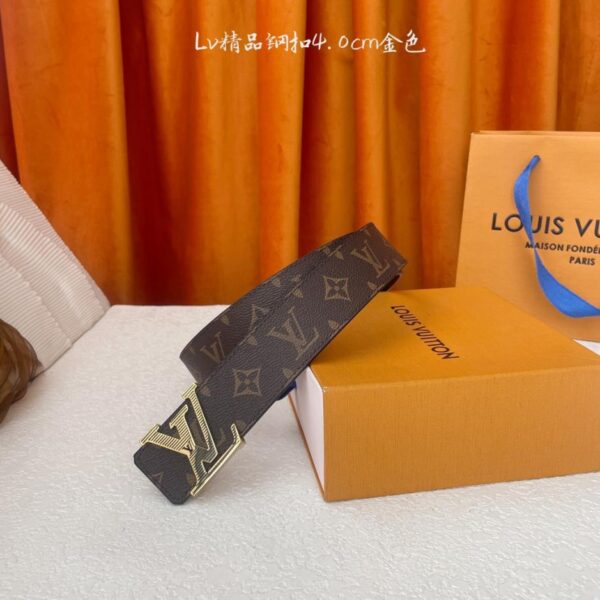 réplica,joyas,joyería,1:1,replica,fake,lujo,barato Louis Vuitton: Calidad clásica y original. Un lado luce un estampado clásico y el otro un tejido liso. Hebilla original de acero de primera calidad de 4 cm de ancho (LKFPT).
