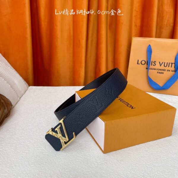 réplica,joyas,joyería,1:1,replica,fake,lujo,barato Louis Vuitton: Calidad clásica y original. Un lado luce un estampado de lichi en relieve y el otro un tejido liso. Hebilla original de acero de primera calidad de 4 cm de ancho (YF7TA).
